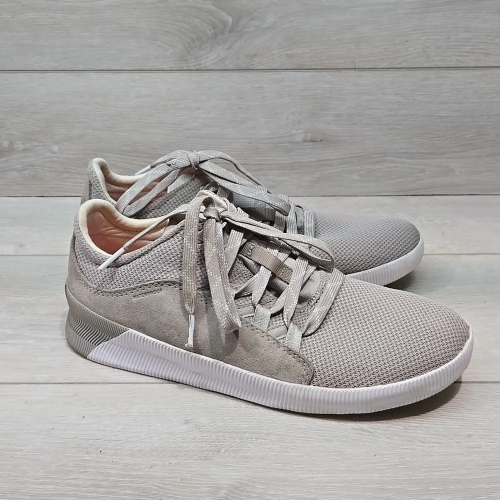 Sorwl Women's Out N About Waterproof Outdoor Casual Gray Sneakers Shoes Sz 9.5